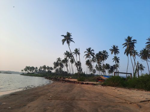 Uddo Beach